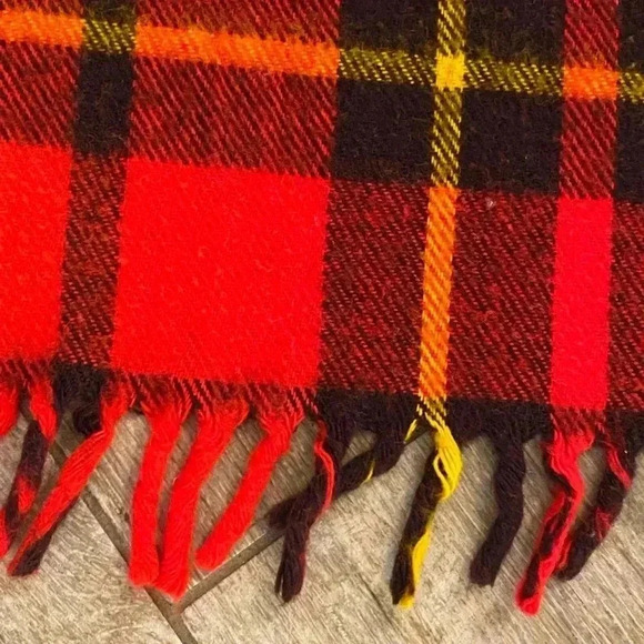 Vintage Faribo Stadium Wool Throw Blanket - Picture 4 of 4